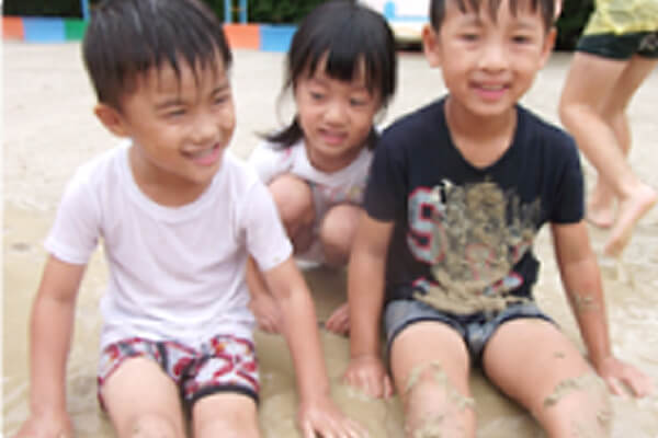 子どもたちの写真